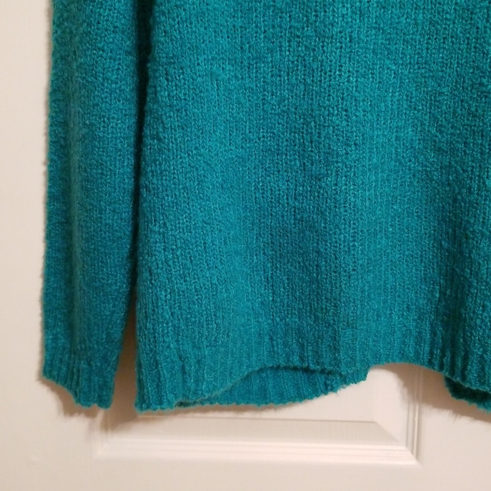 🌸Collectables Sweater - Picture 8 of 8